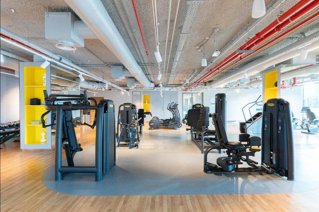 Stunning 2 Bedroom With Burj Views By Zen - Walking Distance To Mall Apartment *