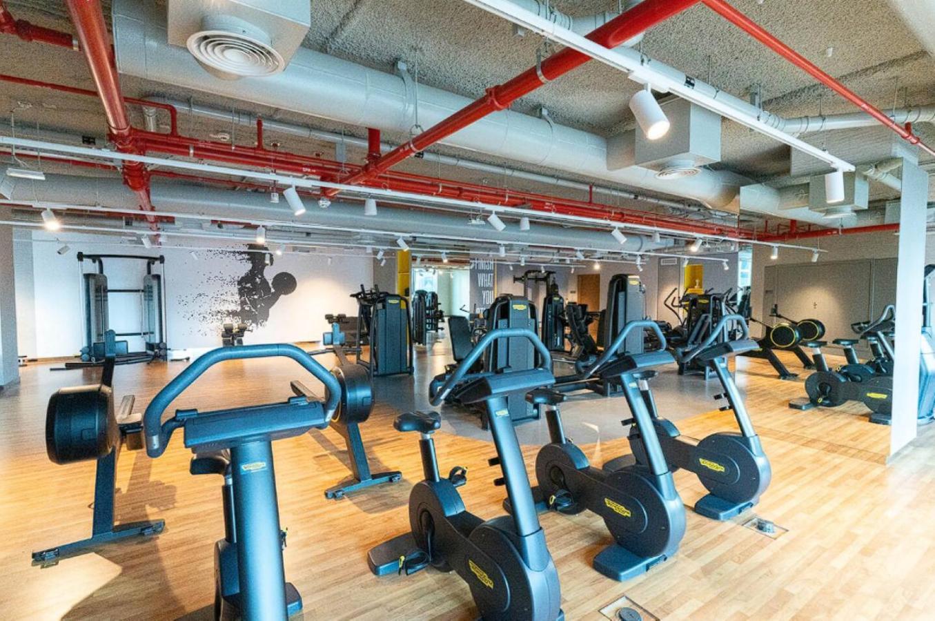 Stunning 2 Bedroom With Burj Views By Zen - Walking Distance To Mall Apartment